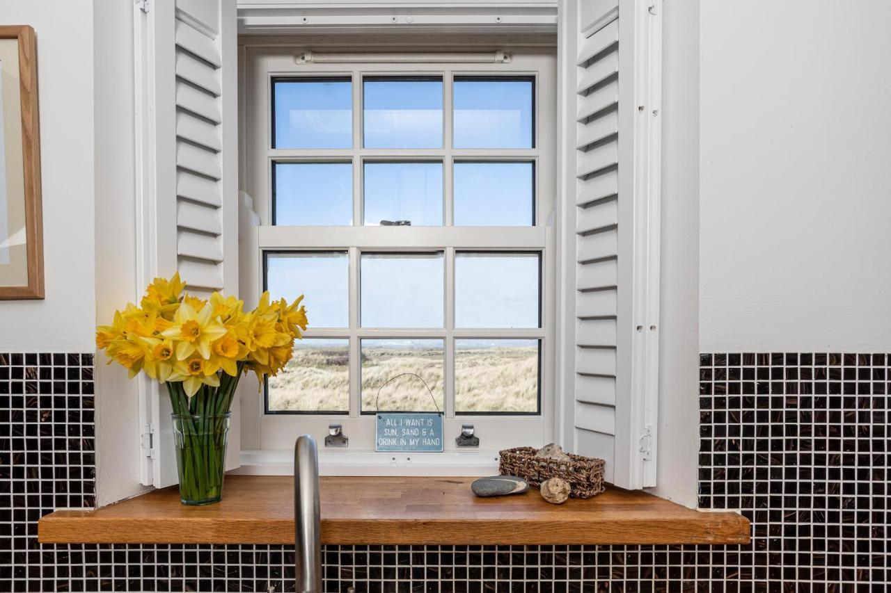 Finest Retreats - Lighthouse Cottage Rampside Eksteriør billede